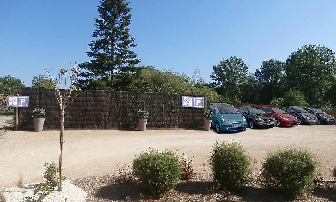 Guest house Gite Du Roy D'Amont Plaine De L'Ain Parking Et Local Velo Lagnieu