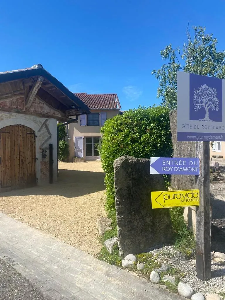 Gite Du Roy D'Amont Plaine De L'Ain Parking Et Local Velo Lagnieu